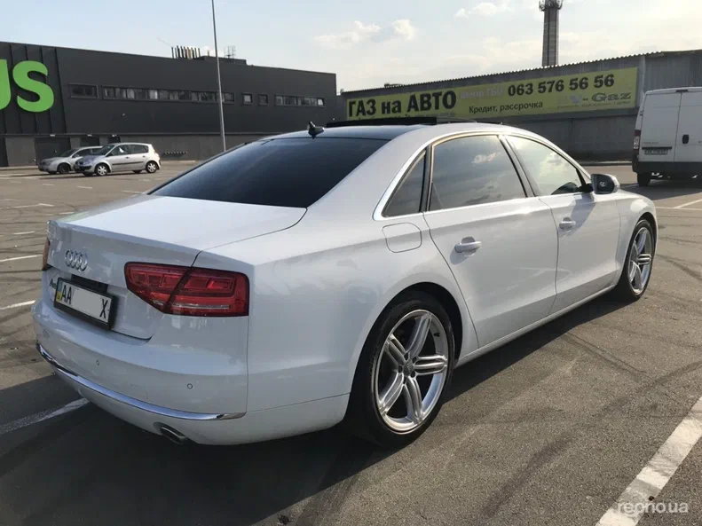 Audi A8 2013 - 10
