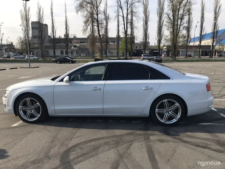 Audi A8 2013 - 5