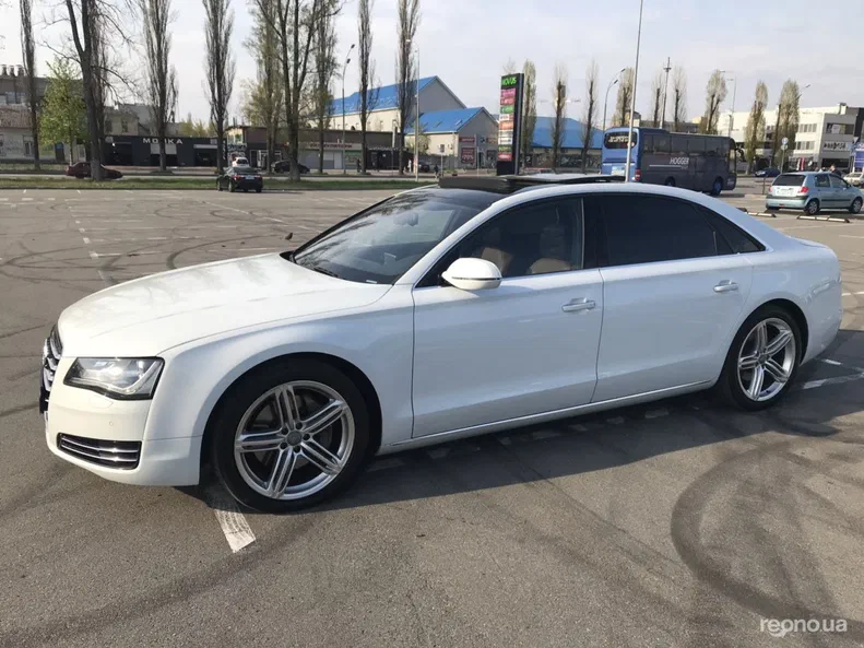 Audi A8 2013