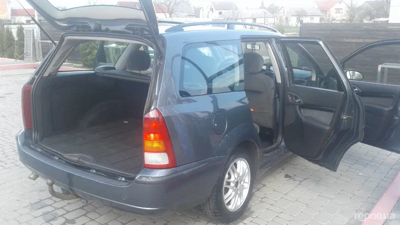 Ford Focus 2002 - 6