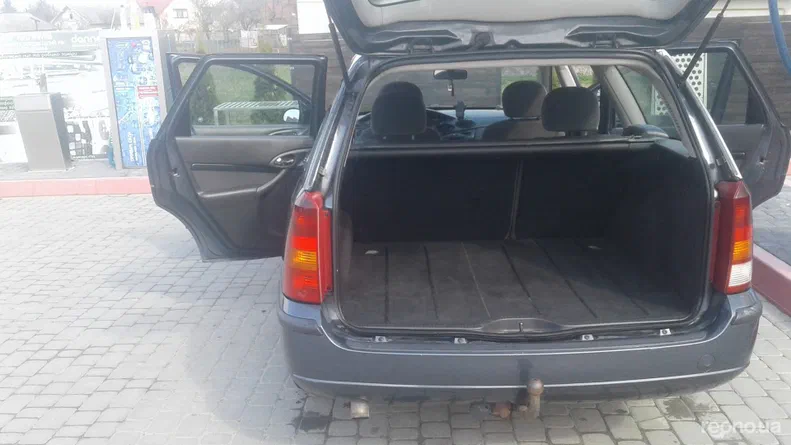 Ford Focus 2002 - 7