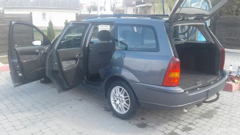 Ford Focus 2002 - 8