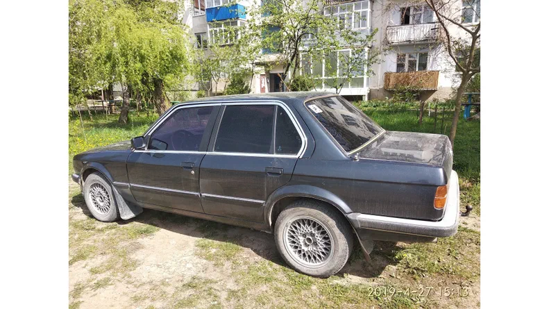 BMW 3 серии 1987
