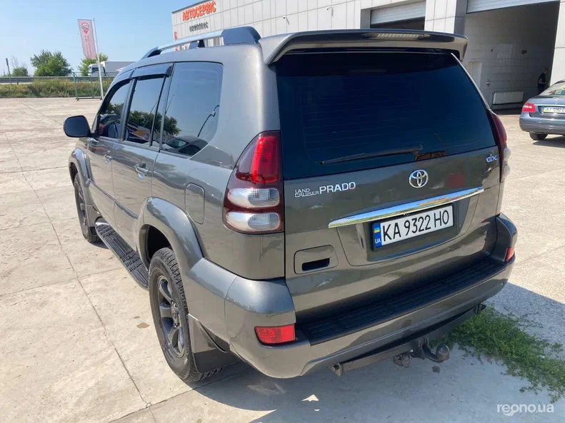 Toyota Land Cruiser Prado 2006 - 13