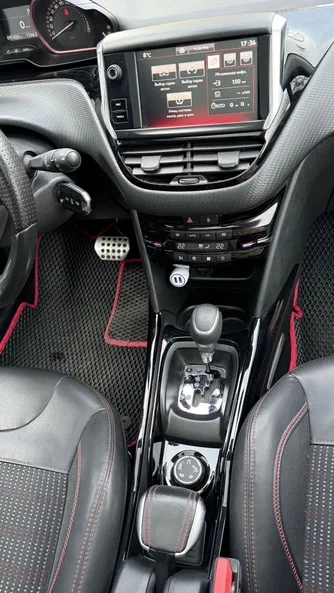 Peugeot 2008 2016 - 15