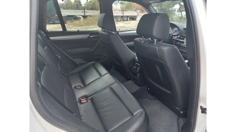 BMW X3 2015 - 18