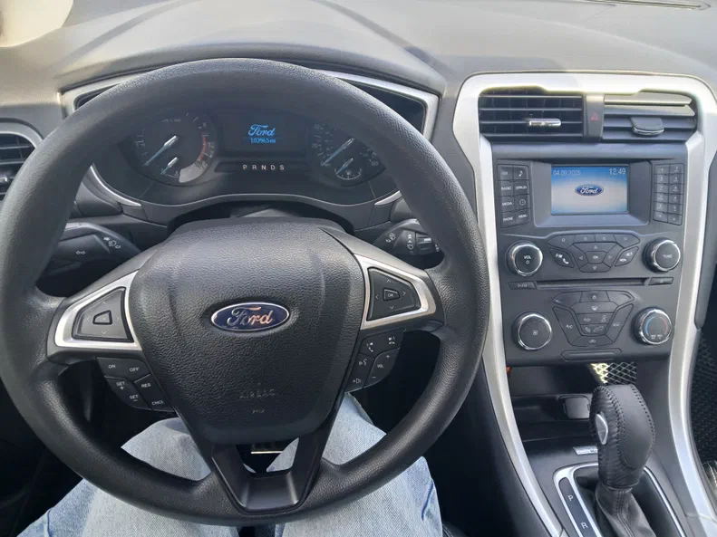 Ford Fusion 2013 - 11