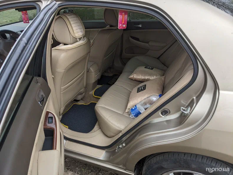 Honda Accord 2006 - 9