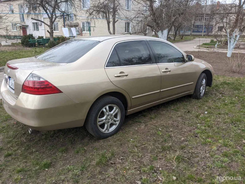 Honda Accord 2006 - 6