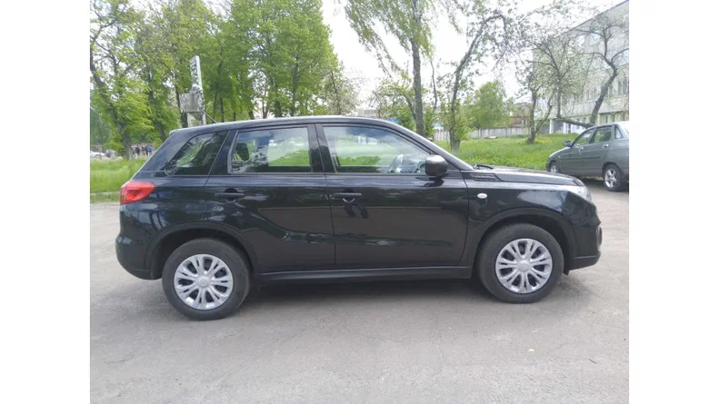 Suzuki Vitara 2018 - 3