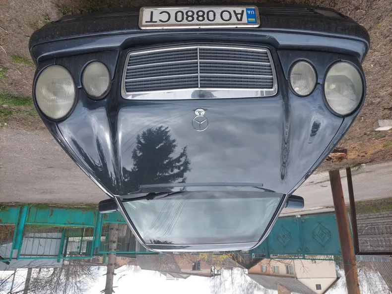 Mercedes-Benz 210 1998