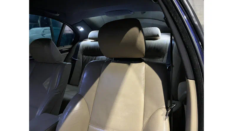 BMW 3 серія 2004 - 11