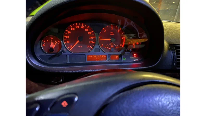 BMW 3 серія 2004 - 16