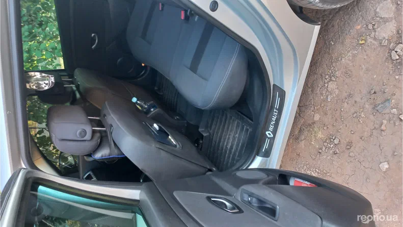 Renault Megane 2011 - 5