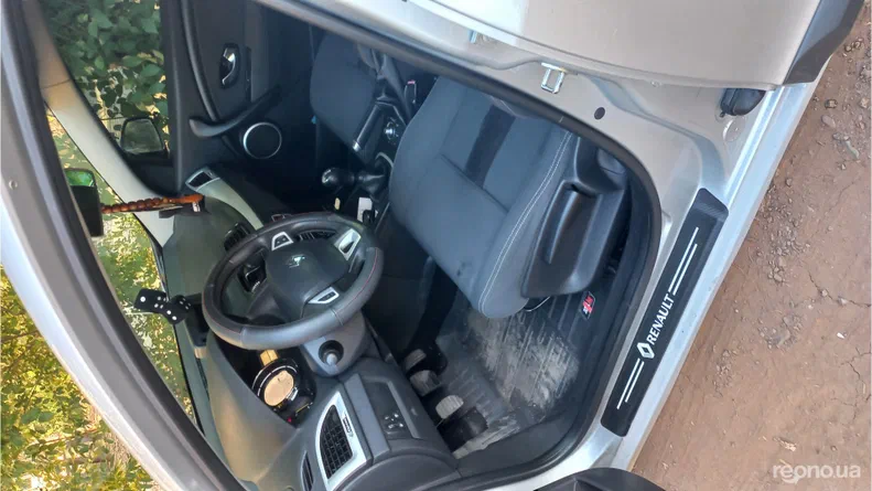 Renault Megane 2011 - 6