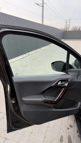 Peugeot 2008 2016 - 9