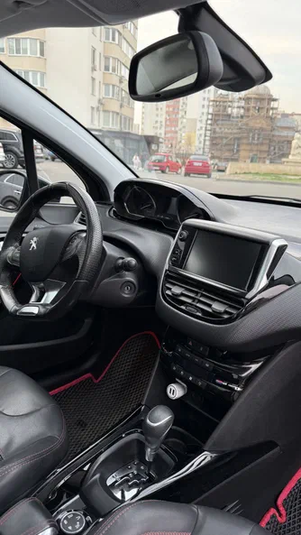 Peugeot 2008 2016 - 8