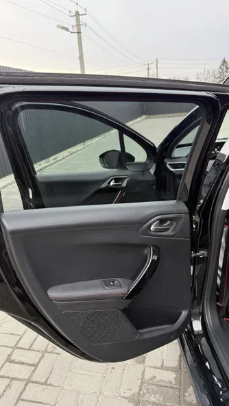 Peugeot 2008 2016 - 5