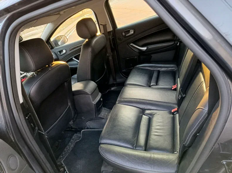 Ford Mondeo 2009 - 11