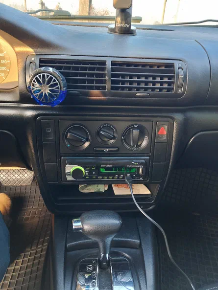 Volkswagen Passat 1997 - 10