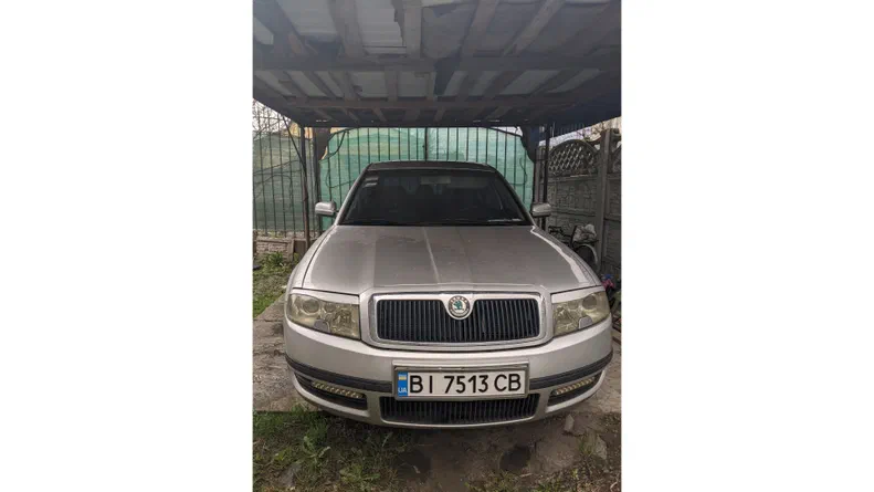 Skoda Superb 2004