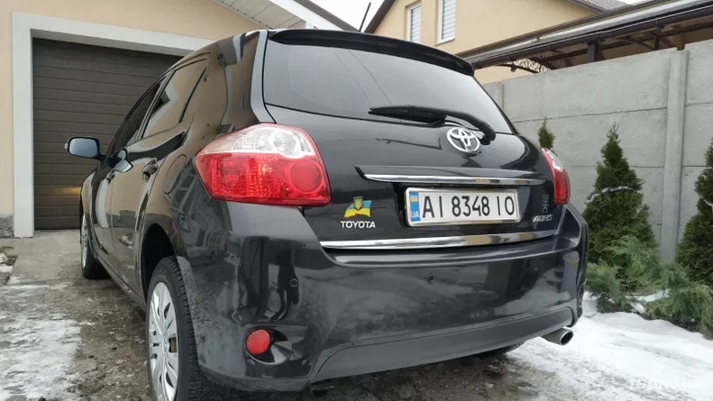 Toyota Auris 2011 - 12