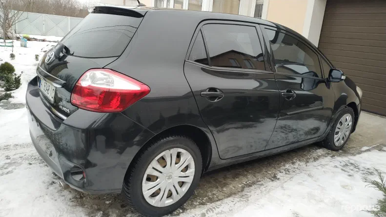 Toyota Auris 2011 - 33