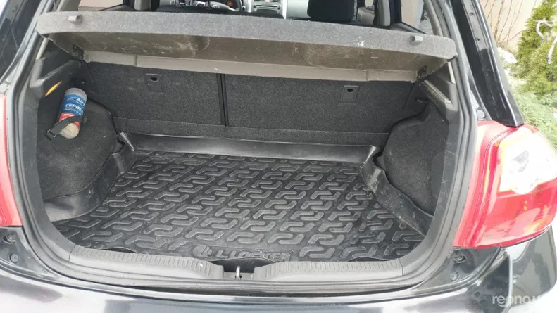 Toyota Auris 2011 - 30