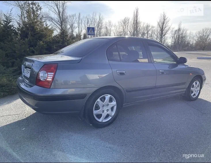 Hyundai Elantra 2010 - 11