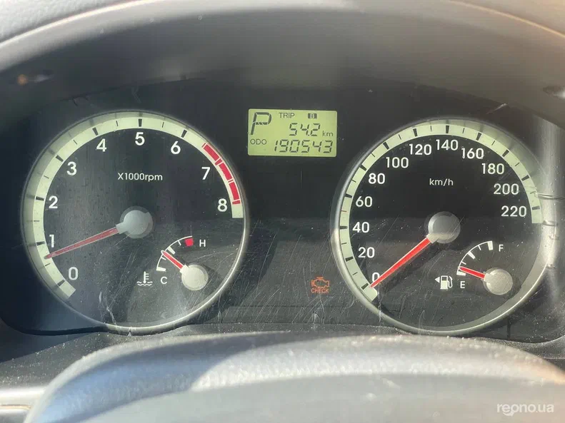 Hyundai Accent 2008 - 8