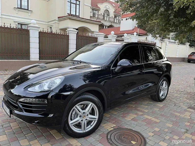 Porsche Cayenne 2012