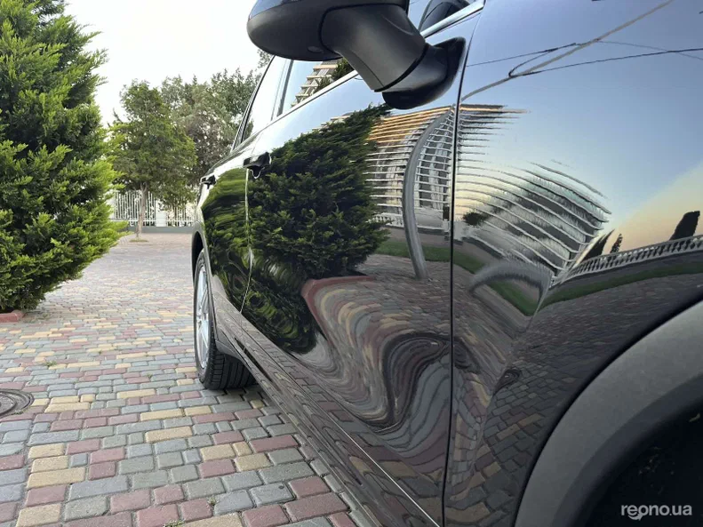 Porsche Cayenne 2012 - 9