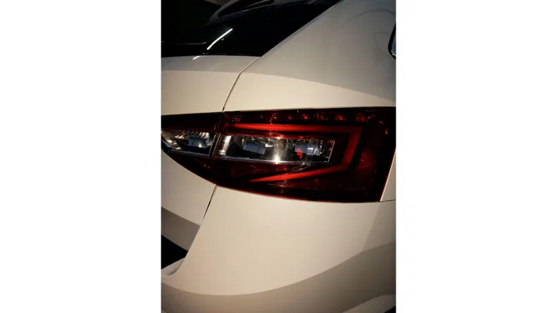 Skoda Superb 2016 - 7