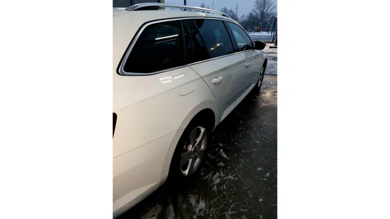 Skoda Superb 2016 - 5