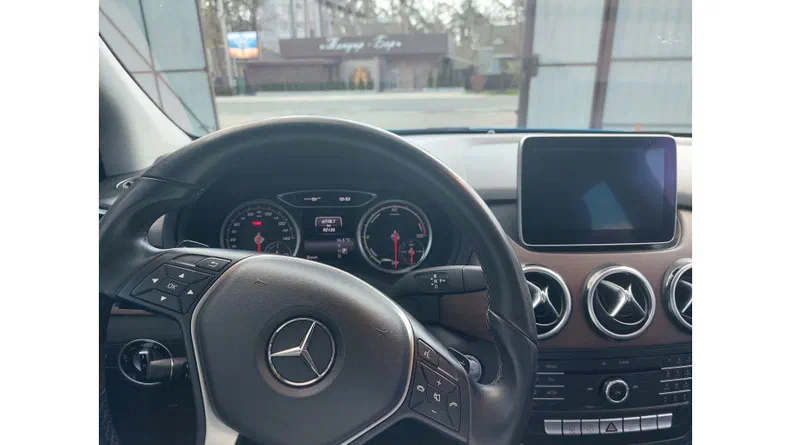 Mercedes-Benz B-Клас 2014 - 13