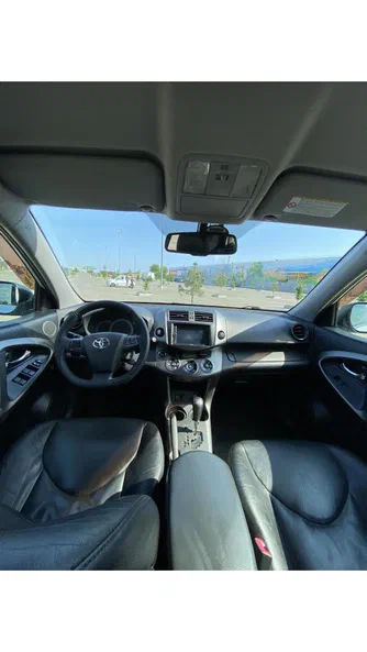 Toyota RAV4 2010 - 25