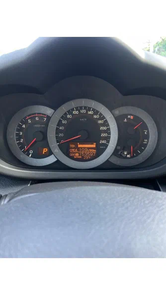 Toyota RAV4 2010 - 18