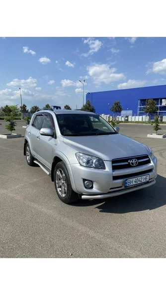 Toyota RAV4 2010 - 11
