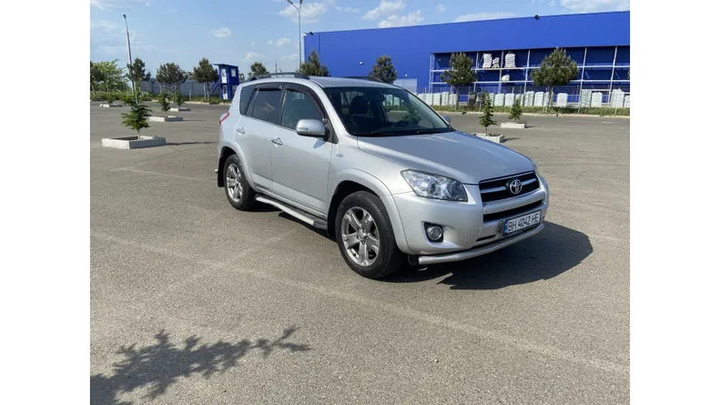 Toyota RAV4 2010 - 19