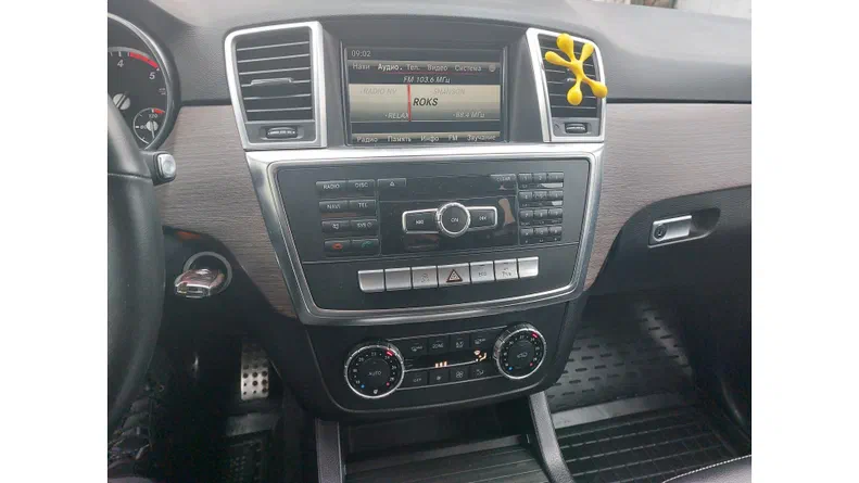 Mercedes-Benz M-Клас 2013 - 20