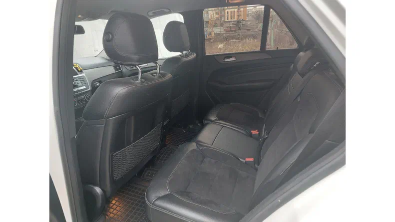 Mercedes-Benz M-Клас 2013 - 11