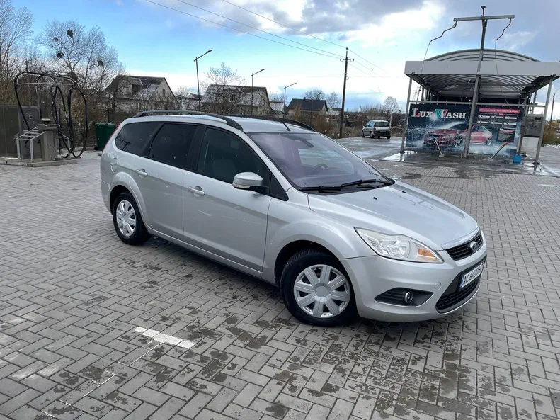 Ford Focus 2010 - 0