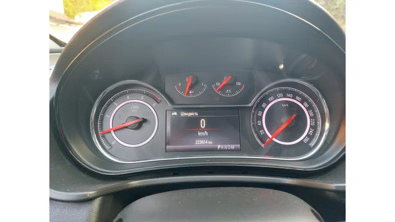 Opel Insignia 2015 - 14