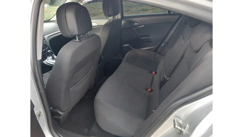 Opel Insignia 2015 - 18