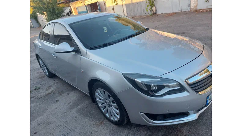 Opel Insignia 2015 - 11