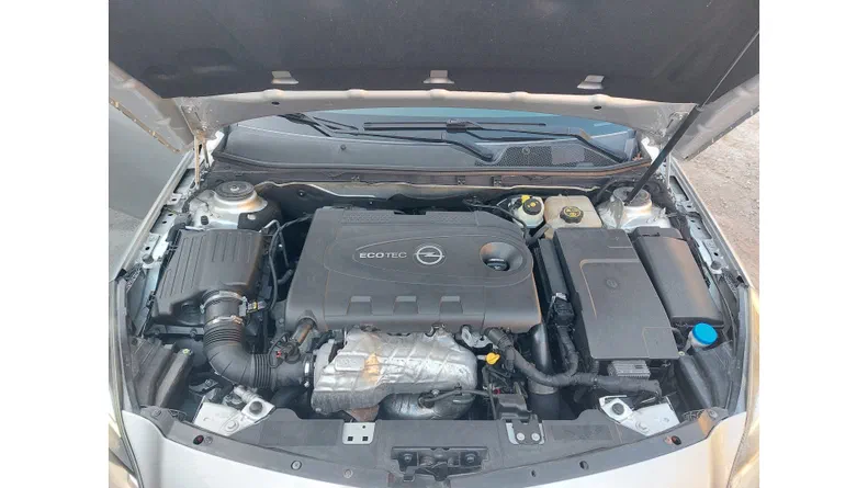 Opel Insignia 2015 - 9