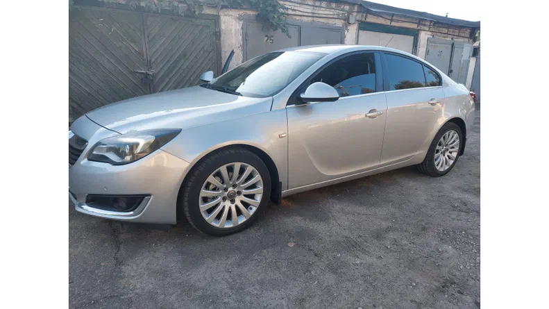 Opel Insignia 2015 - 4
