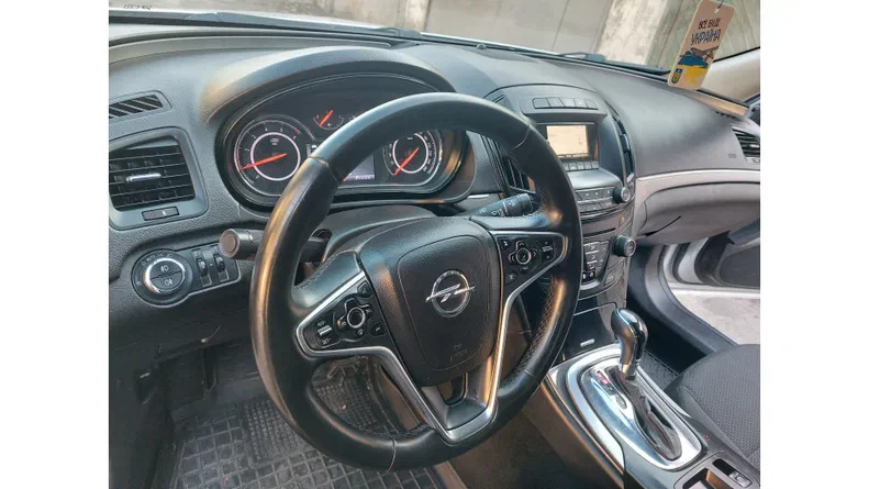 Opel Insignia 2015 - 8