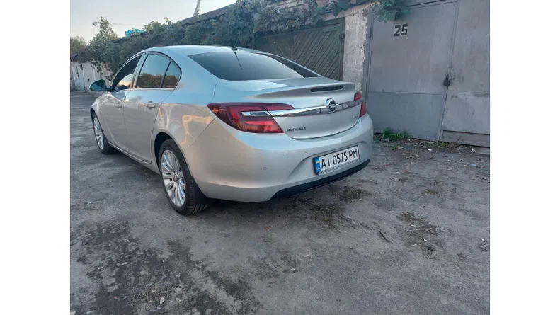 Opel Insignia 2015 - 12