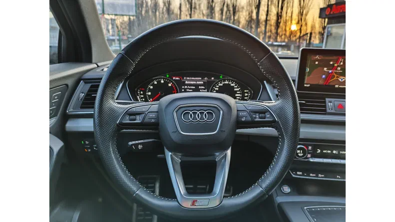 Audi Q5 2017 - 31